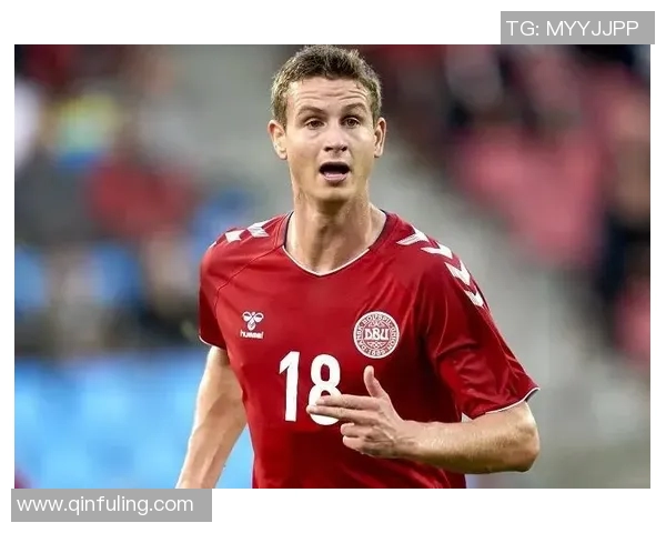 红宝石推荐的足球明星盘点与精彩瞬间回顾